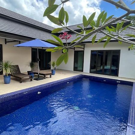Charis Pool Villa 2 - 3 Bedroom With Private Pool Bentong Kültér fotó