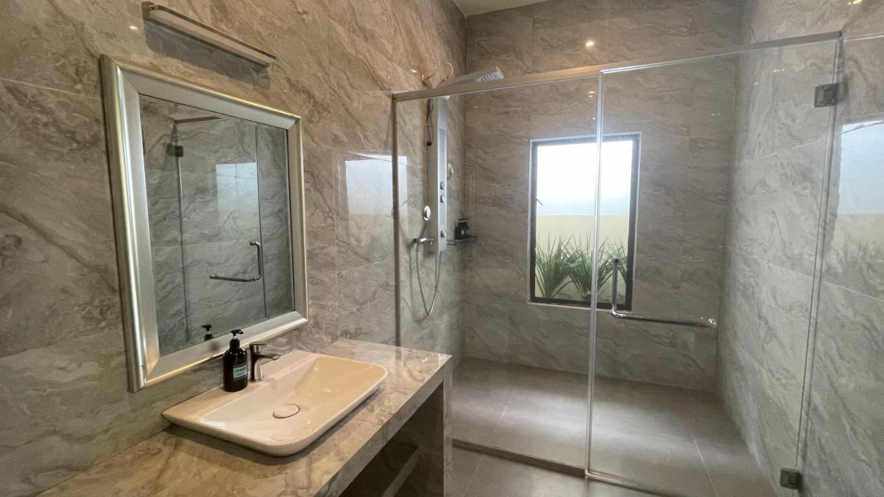 Charis Pool Villa 2 - 3 Bedroom With Private Pool Bentong Kültér fotó