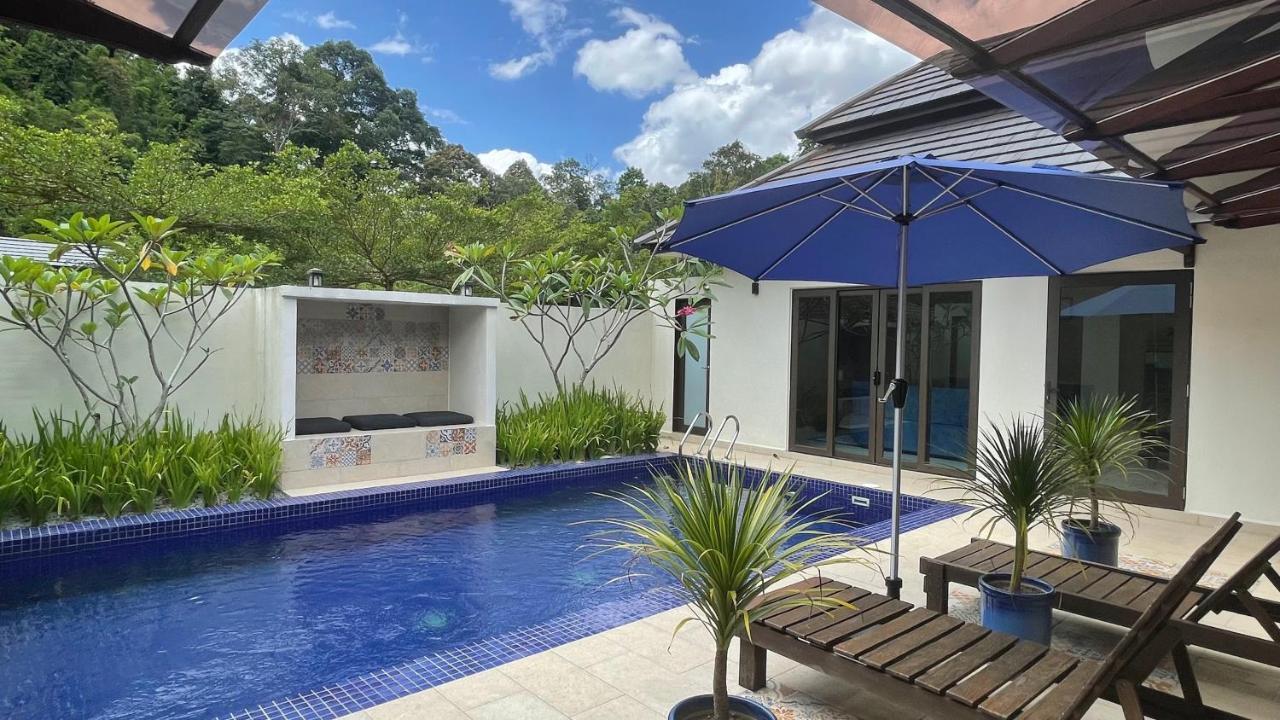 Charis Pool Villa 2 - 3 Bedroom With Private Pool Bentong Kültér fotó