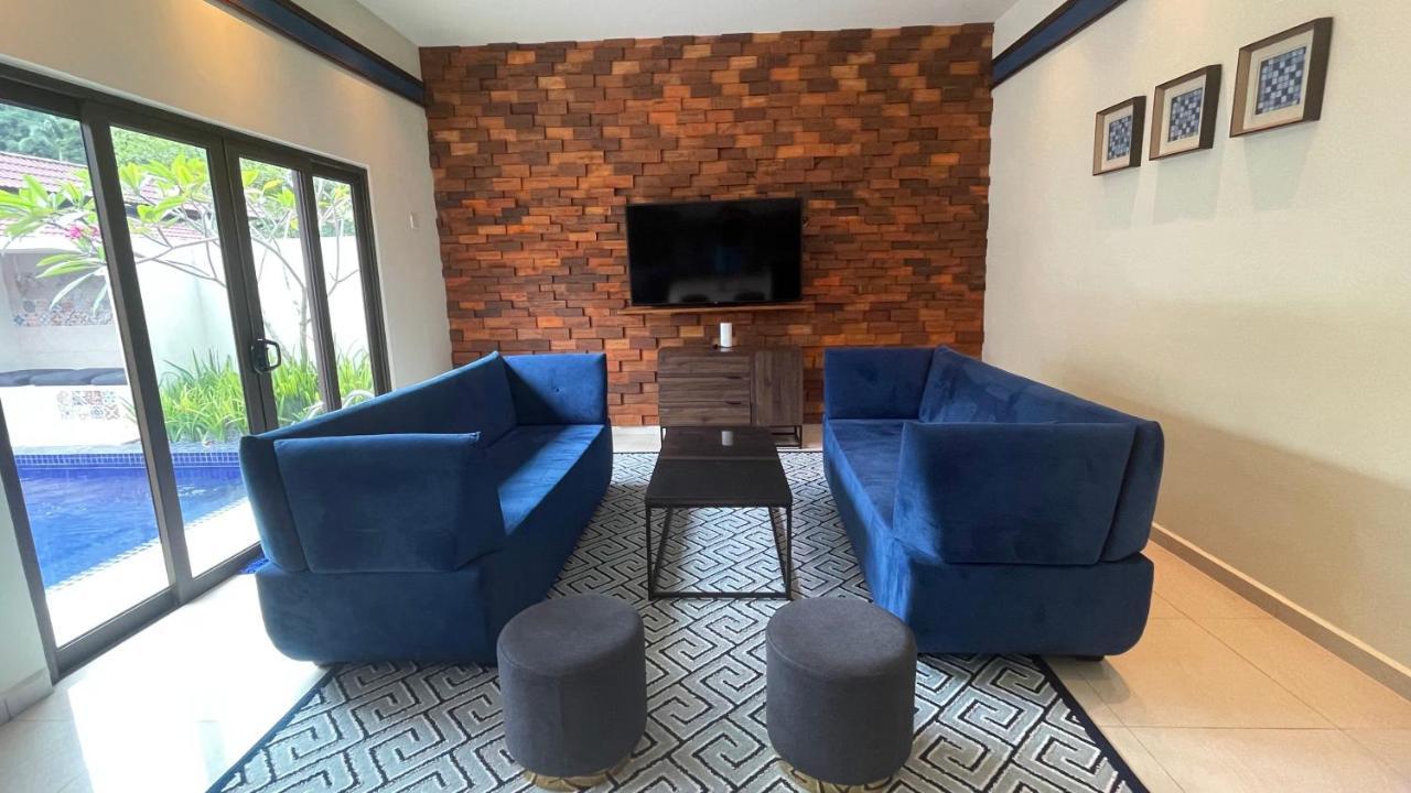 Charis Pool Villa 2 - 3 Bedroom With Private Pool Bentong Kültér fotó